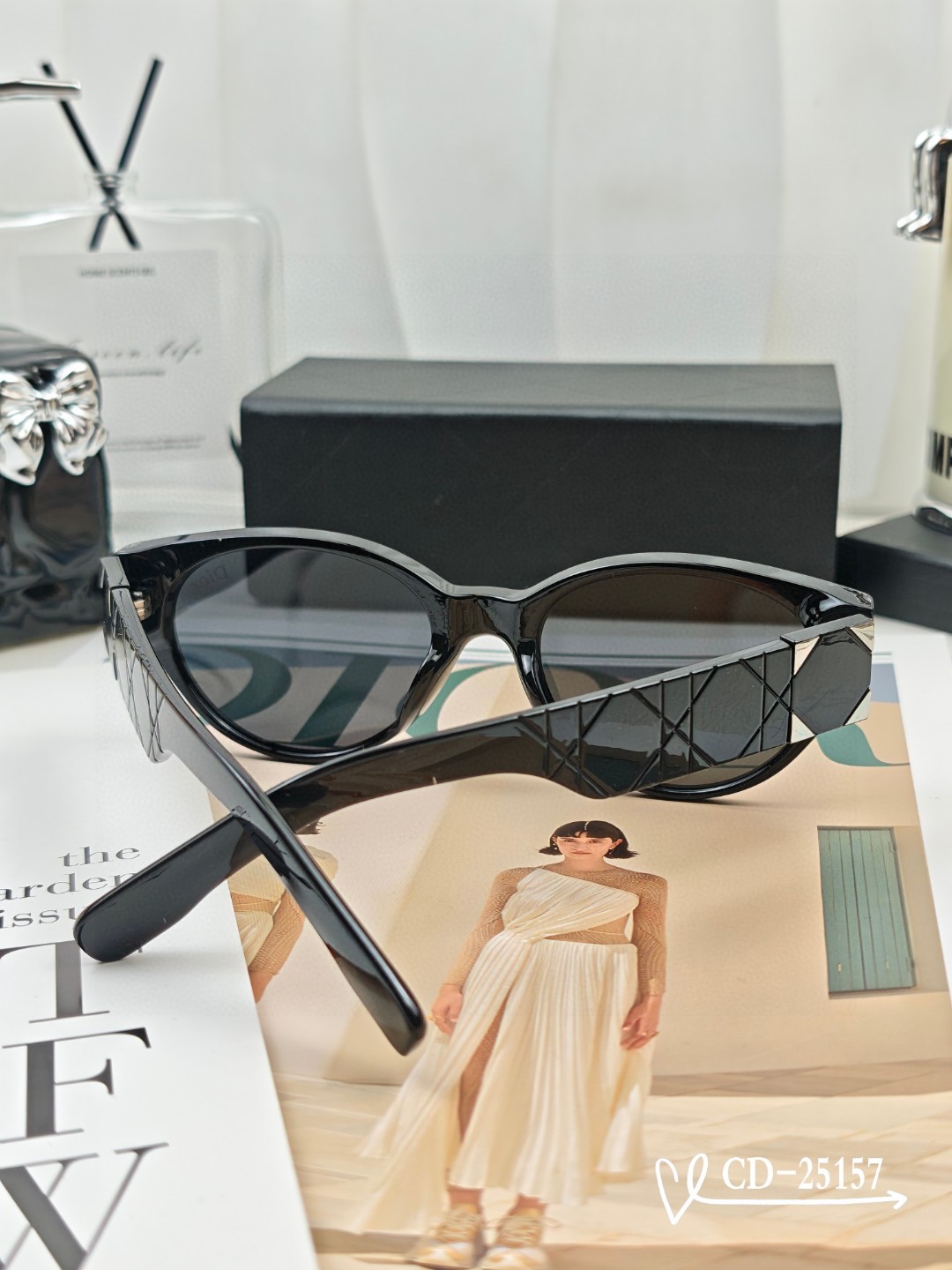    👓.【法国迪奥-DIOR】
         🕶️.【宝丽来树脂偏光镜片】
         ⭐️