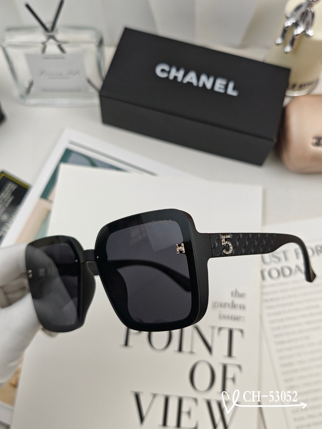   👓.【法国香奈儿-CHANEL】
         🕶.【宝丽来树脂高清镜片】
         ⭐