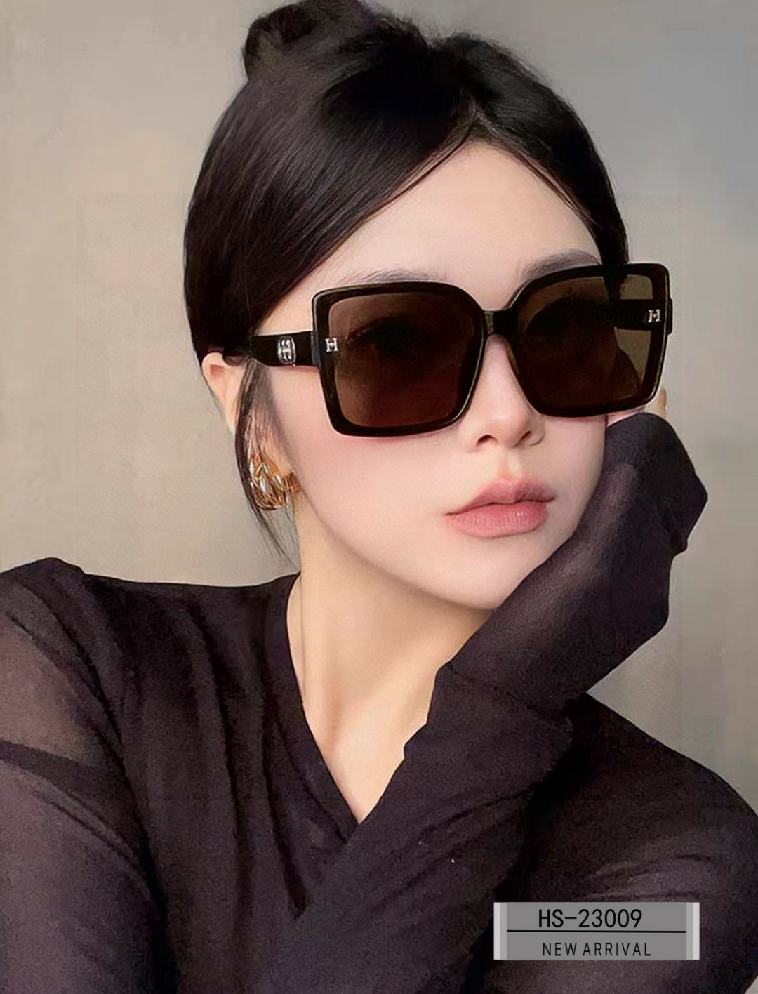    👓.【爱马仕-HERMES】
         🕶.【宝丽来树脂偏光镜片】
         ⭐️