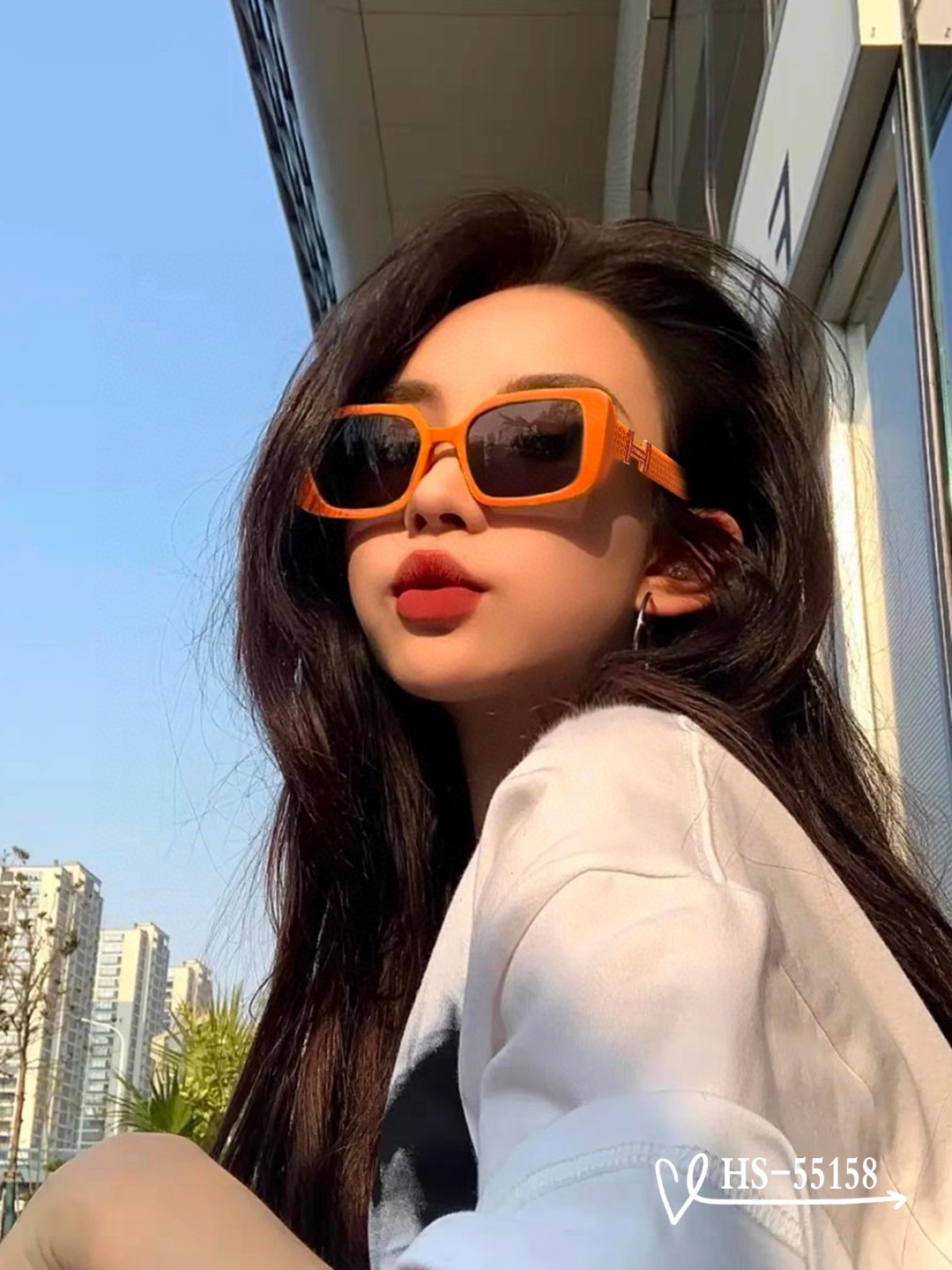    👓.【爱马仕-HERMES】
         🕶.【宝丽来树脂偏光镜片】
         ⭐️