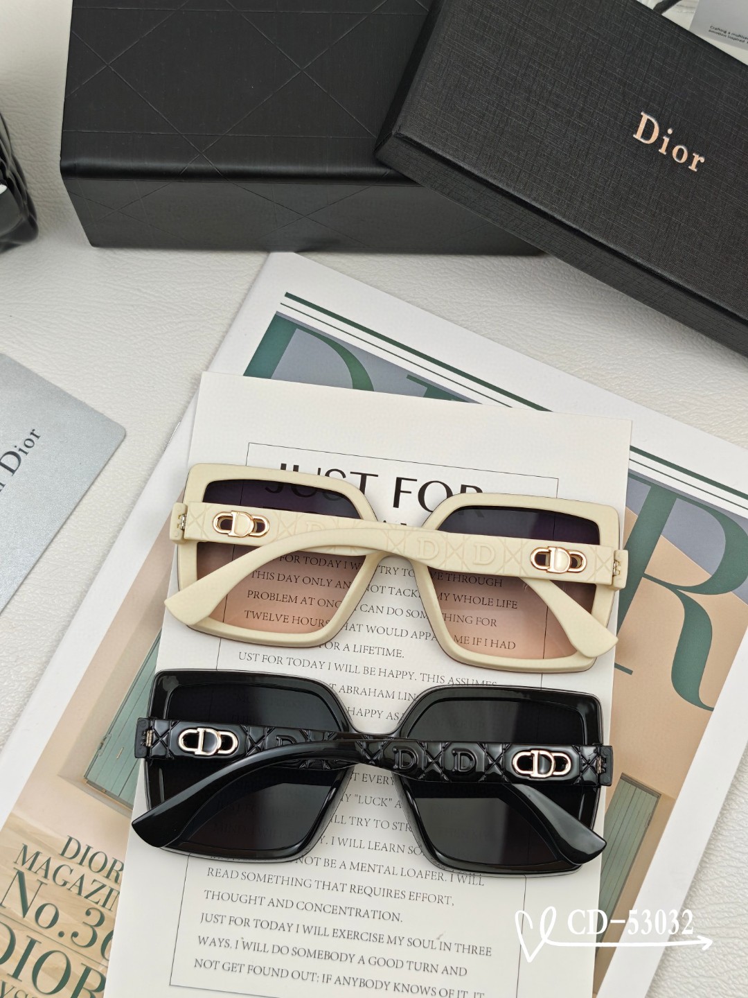    👓.【法国迪奥-DIOR】
         🕶️.【宝丽来树脂偏光镜片】
         ⭐️