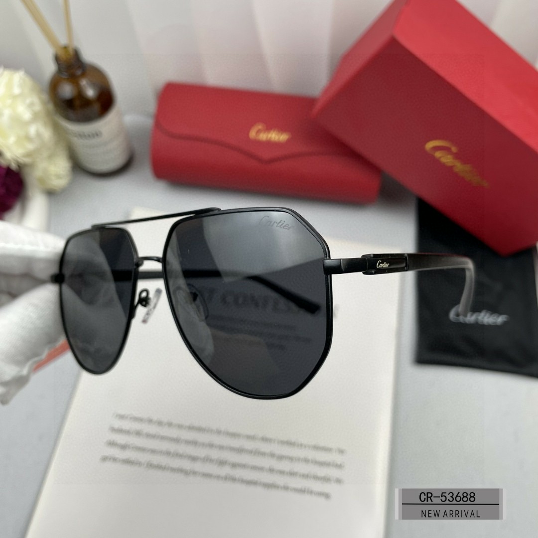    👓.【法国卡地亚-Cartier】
         🕶.【宝丽来树脂偏光镜片】
        