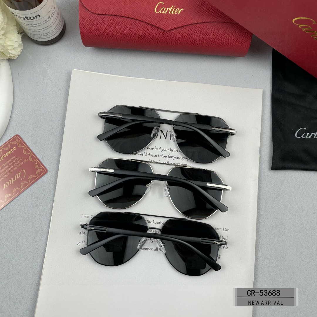    👓.【法国卡地亚-Cartier】
         🕶.【宝丽来树脂偏光镜片】
        
