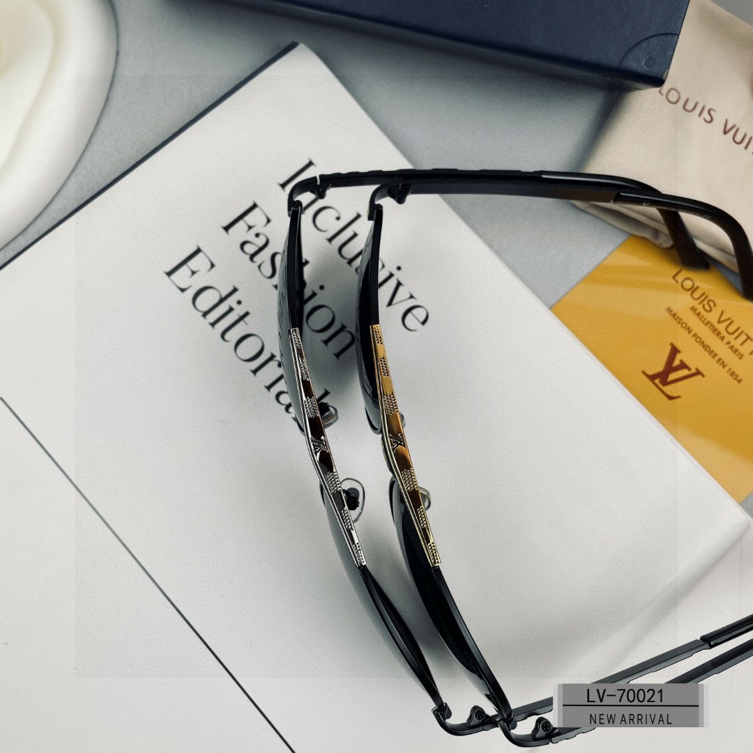    👓.【法国路易威登-LV】
         🕶.【宝丽来树脂偏光镜片】
         ⭐️ 