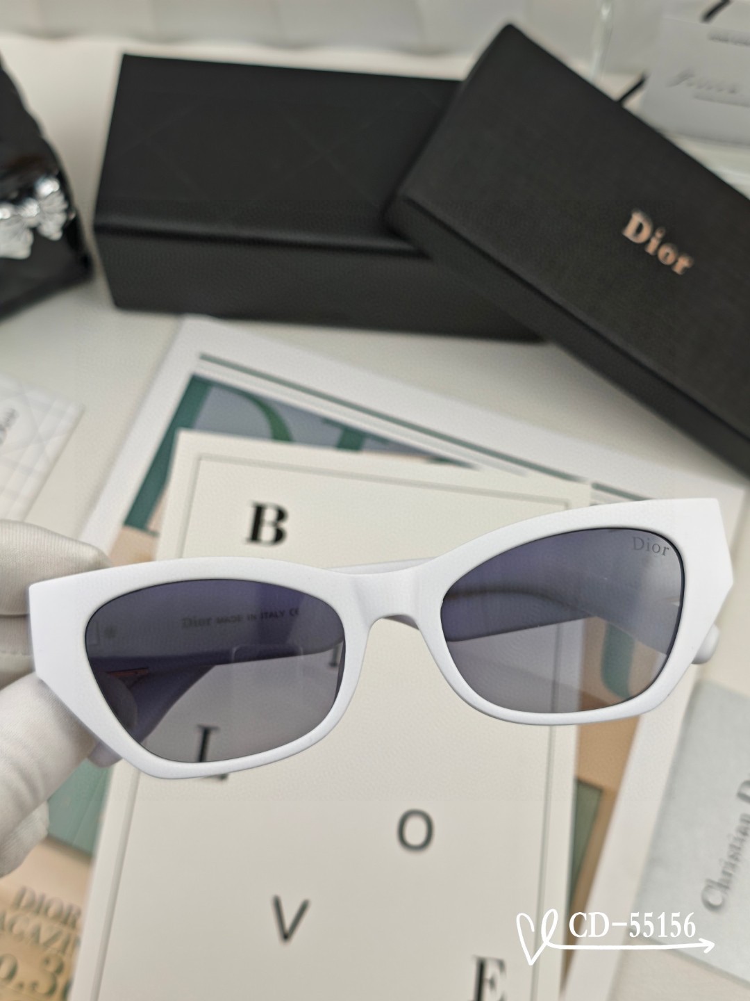    👓.【法国迪奥-DIOR】
         🕶️.【宝丽来树脂偏光镜片】
         ⭐️