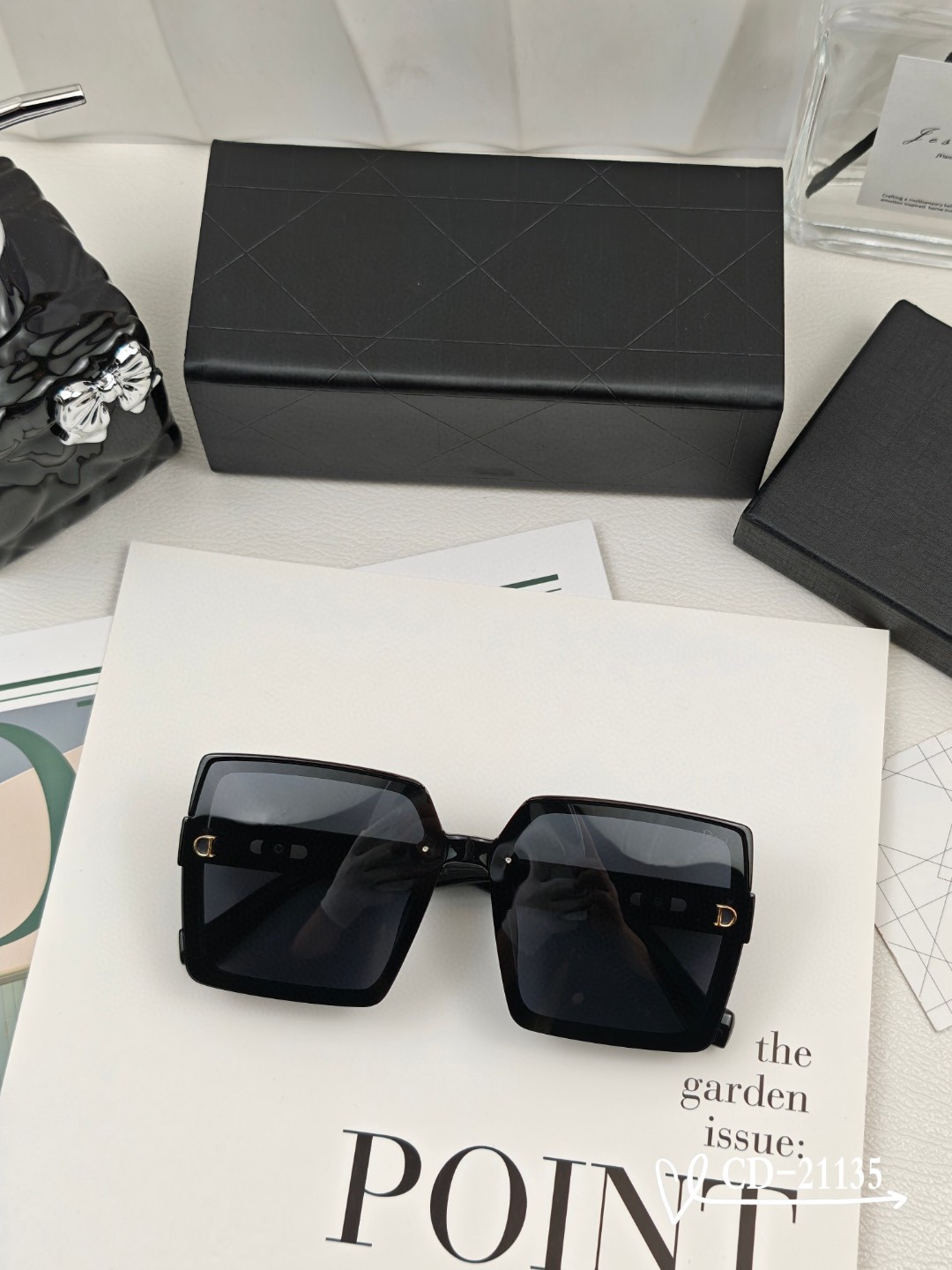    👓.【法国迪奥-DIOR】
         🕶️.【宝丽来树脂偏光镜片】
         ⭐️