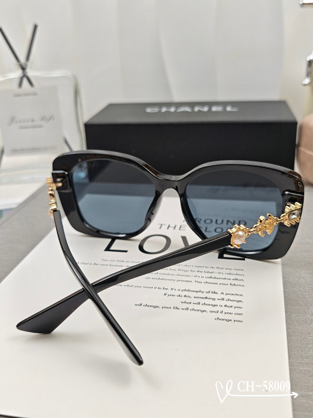   👓.【法国香奈儿-CHANEL】
         🕶.【宝丽来树脂高清镜片】
         ⭐