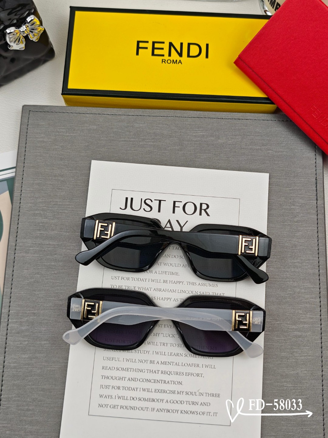   👓.【意大利芬迪-FENDI】
         🕶.【宝丽来树脂偏光镜片】
         ⭐️
