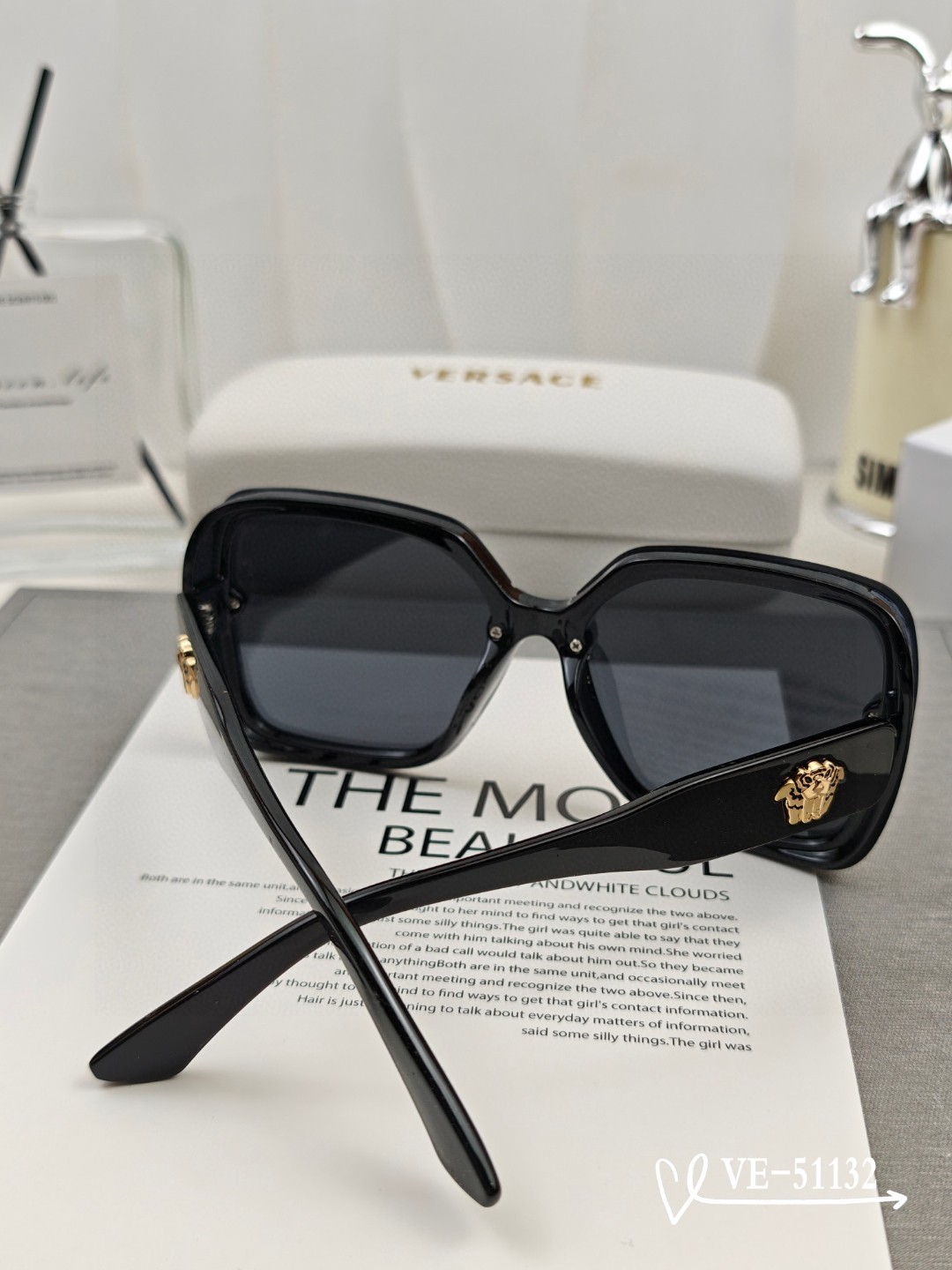 ๐.ใVersace-่ๆๅฒใ
๐ถ๏ธ.ใๅฎไธฝๆฅๆ ่ๅๅ
้็ใ