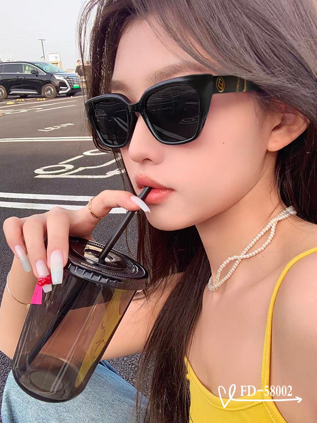   👓.【意大利芬迪-FENDI】
         🕶.【宝丽来树脂偏光镜片】
         ⭐️