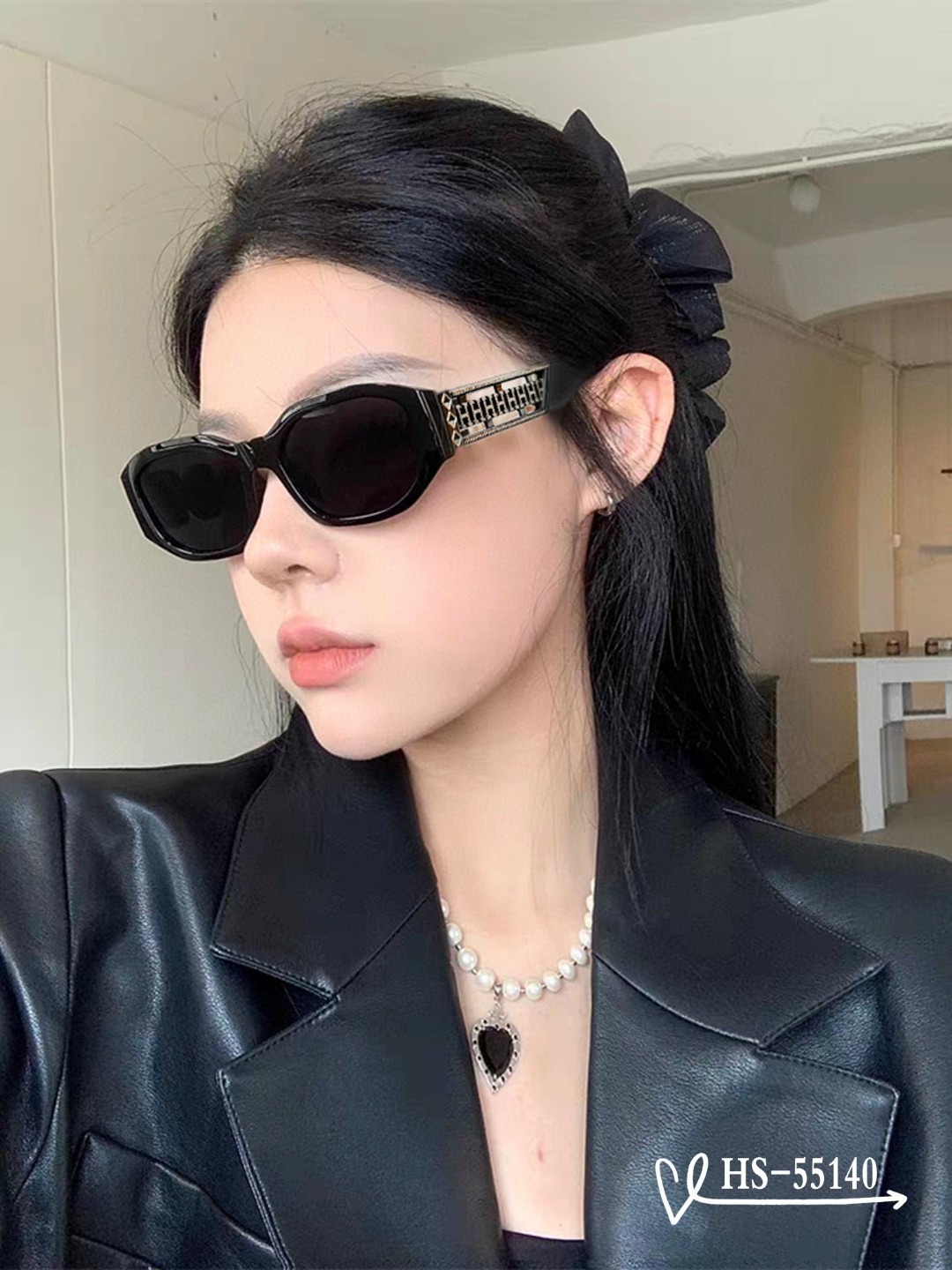    👓.【爱马仕-HERMES】
         🕶.【宝丽来树脂偏光镜片】
         ⭐️