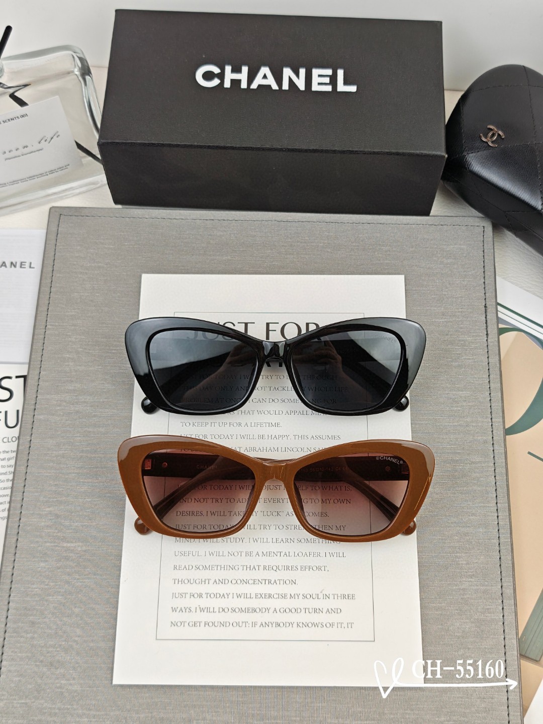   👓.【法国香奈儿-CHANEL】
         🕶.【宝丽来树脂高清镜片】
         ⭐