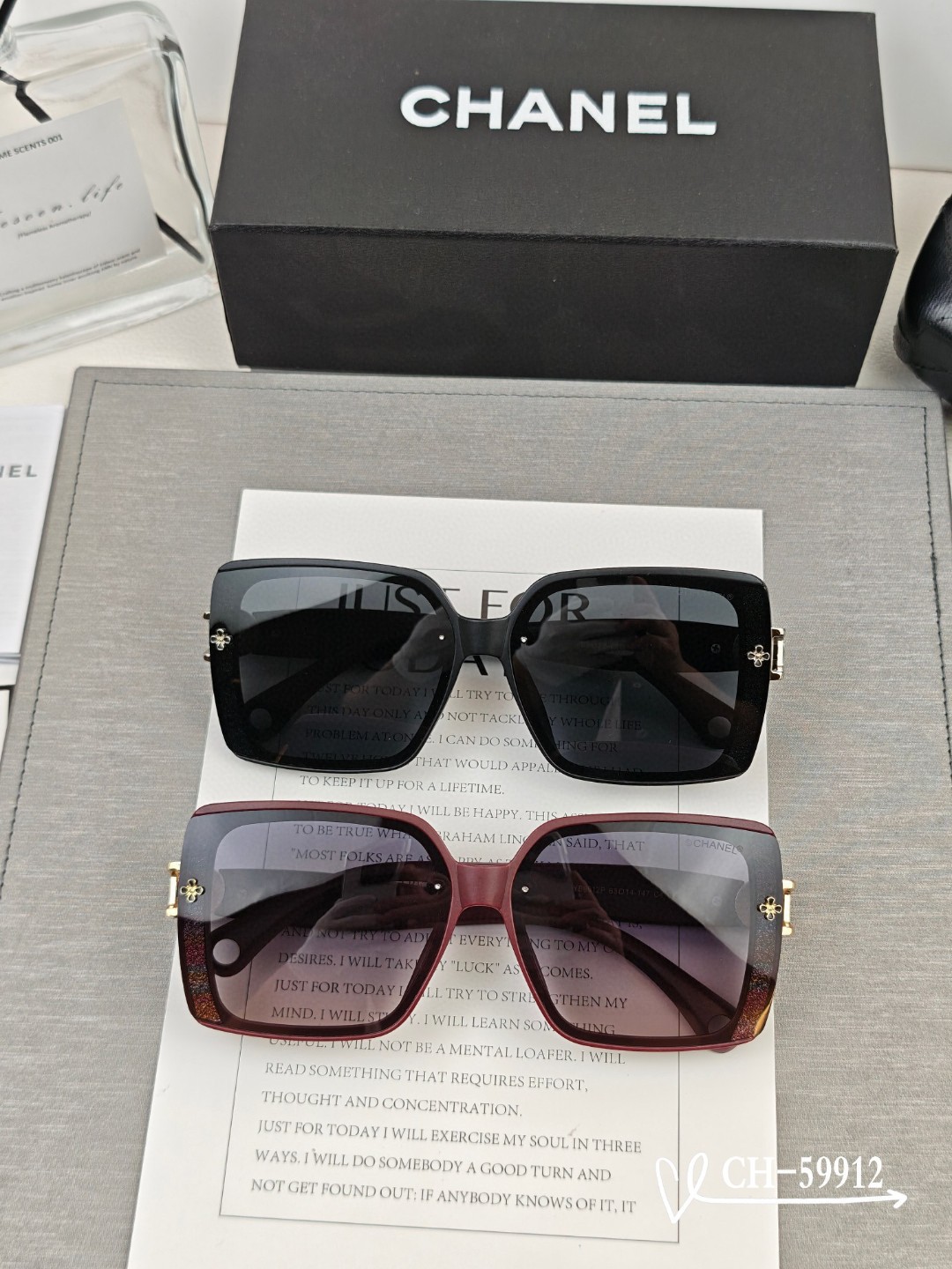   👓.【法国香奈儿-CHANEL】
         🕶.【宝丽来树脂高清镜片】
         ⭐
