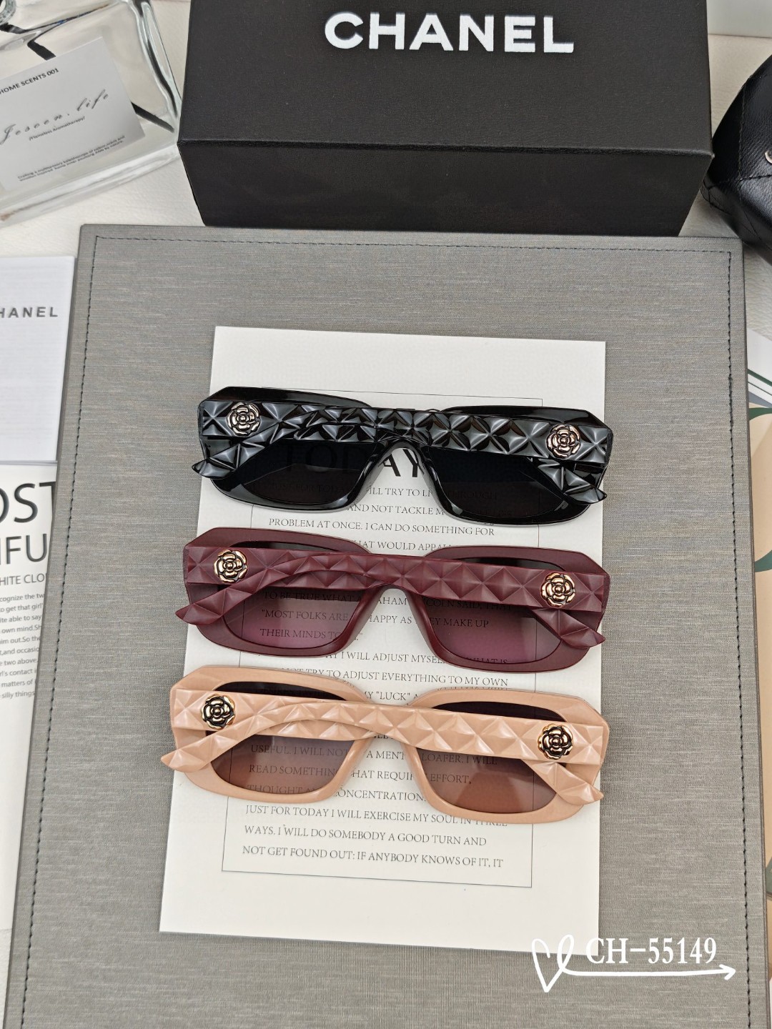   👓.【法国香奈儿-CHANEL】
         🕶.【宝丽来树脂高清镜片】
         ⭐