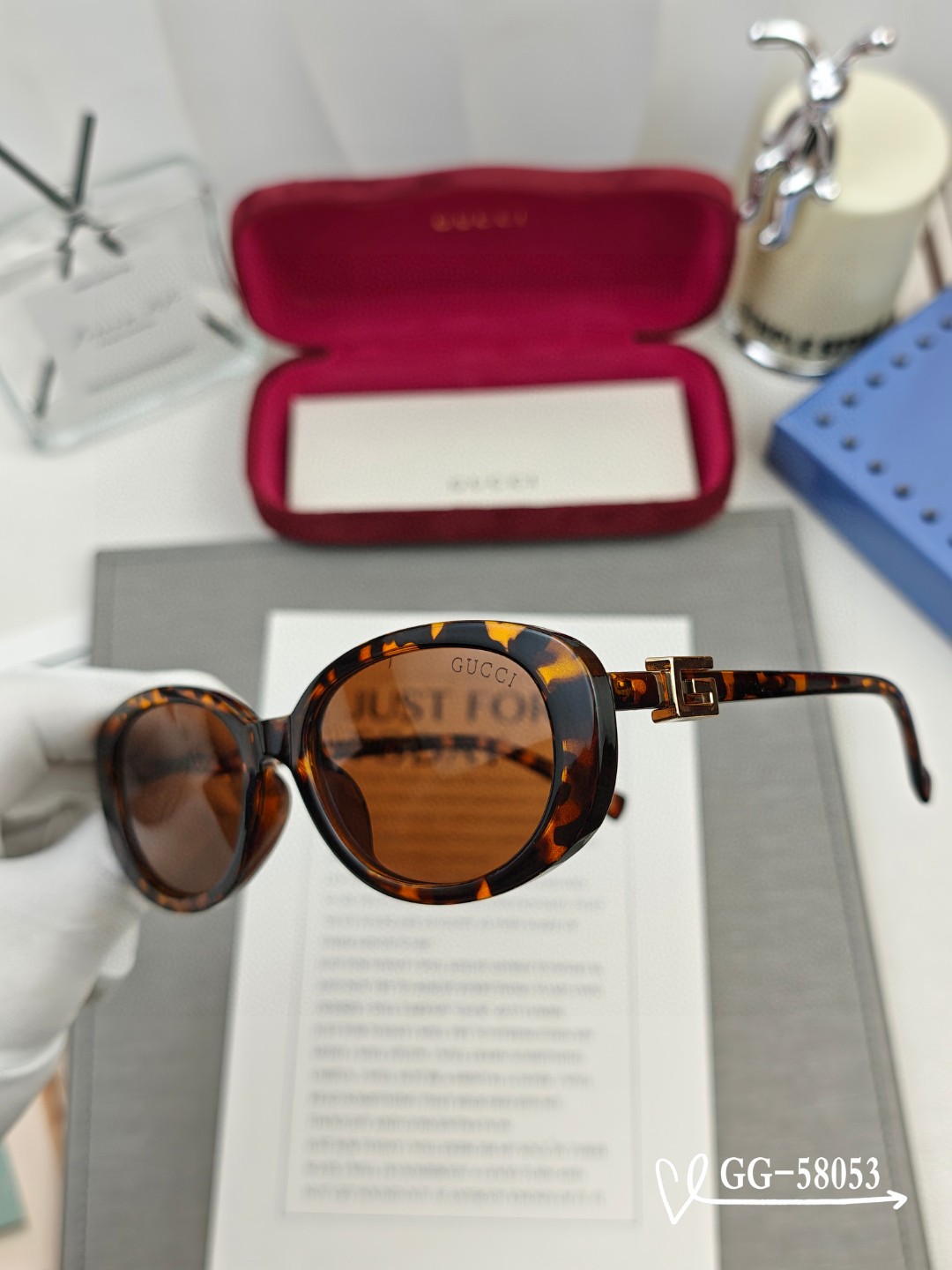   👓.【意大利古奇-GUCCI】
         🕶.【宝丽来树脂高清镜片】
         ⭐️