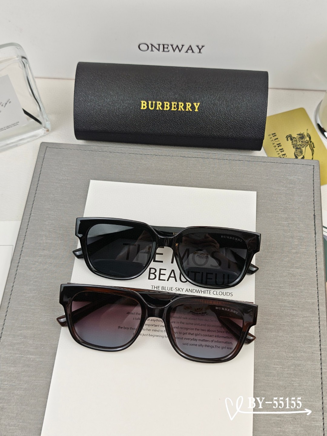   👓.【Burberry-巴宝莉】
         🕶.【宝丽来树脂偏光镜片】
         ⭐