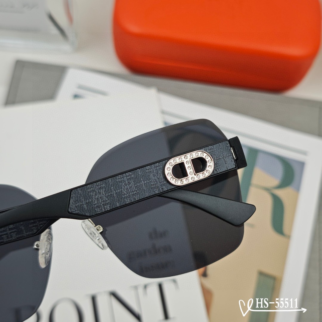    👓.【爱马仕-HERMES】
         🕶.【宝丽来树脂偏光镜片】
         ⭐️