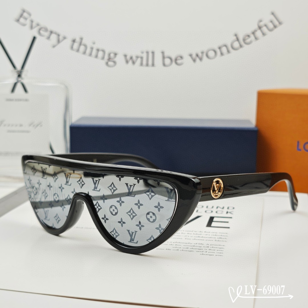   👓.【路易威登-LV】
         🕶.【宝丽来树脂镜片】
         ⭐️.【TR镜架