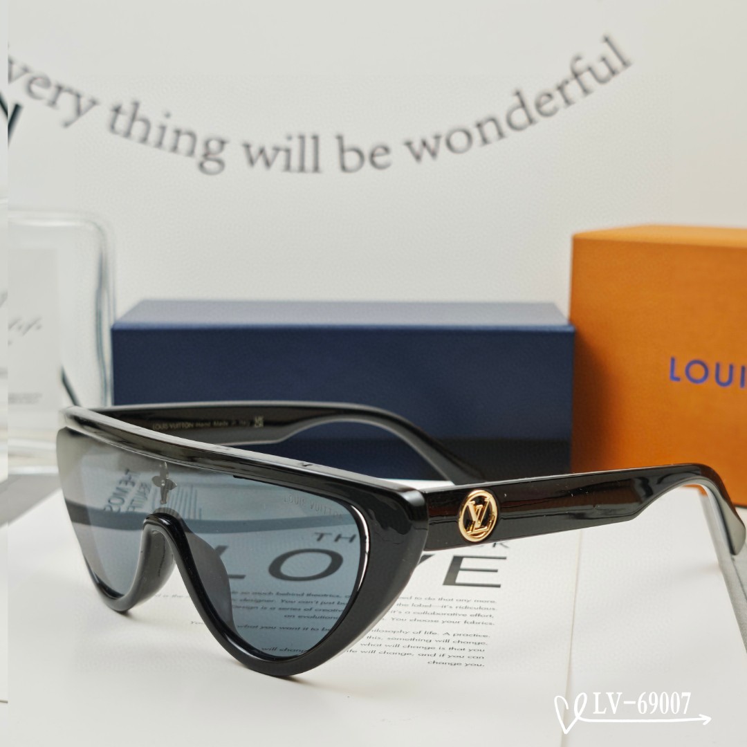   👓.【路易威登-LV】
         🕶.【宝丽来树脂镜片】
         ⭐️.【TR镜架