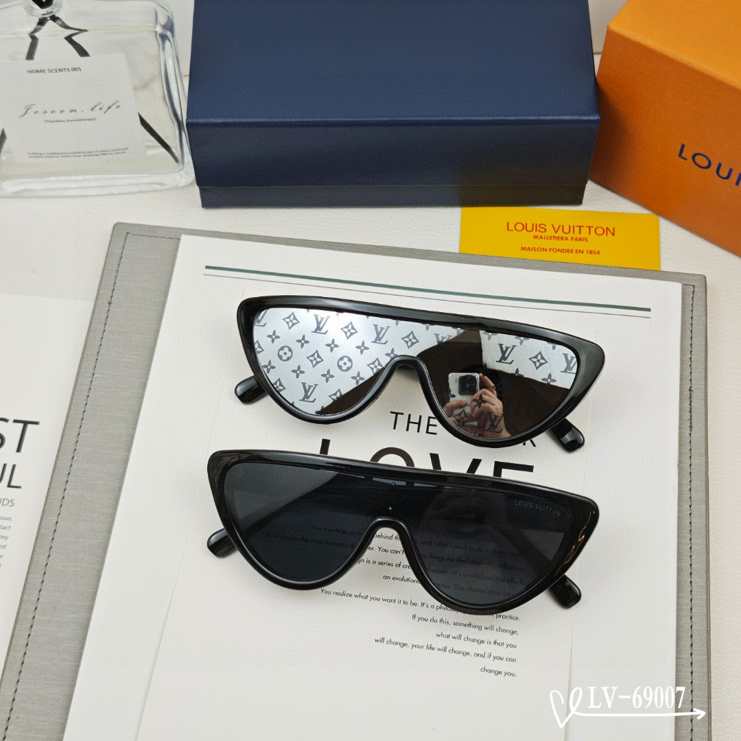   👓.【路易威登-LV】
         🕶.【宝丽来树脂镜片】
         ⭐️.【TR镜架