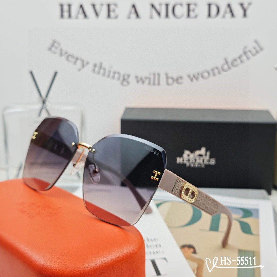    👓.【爱马仕-HERMES】
         🕶.【宝丽来树脂偏光镜片】
         ⭐️