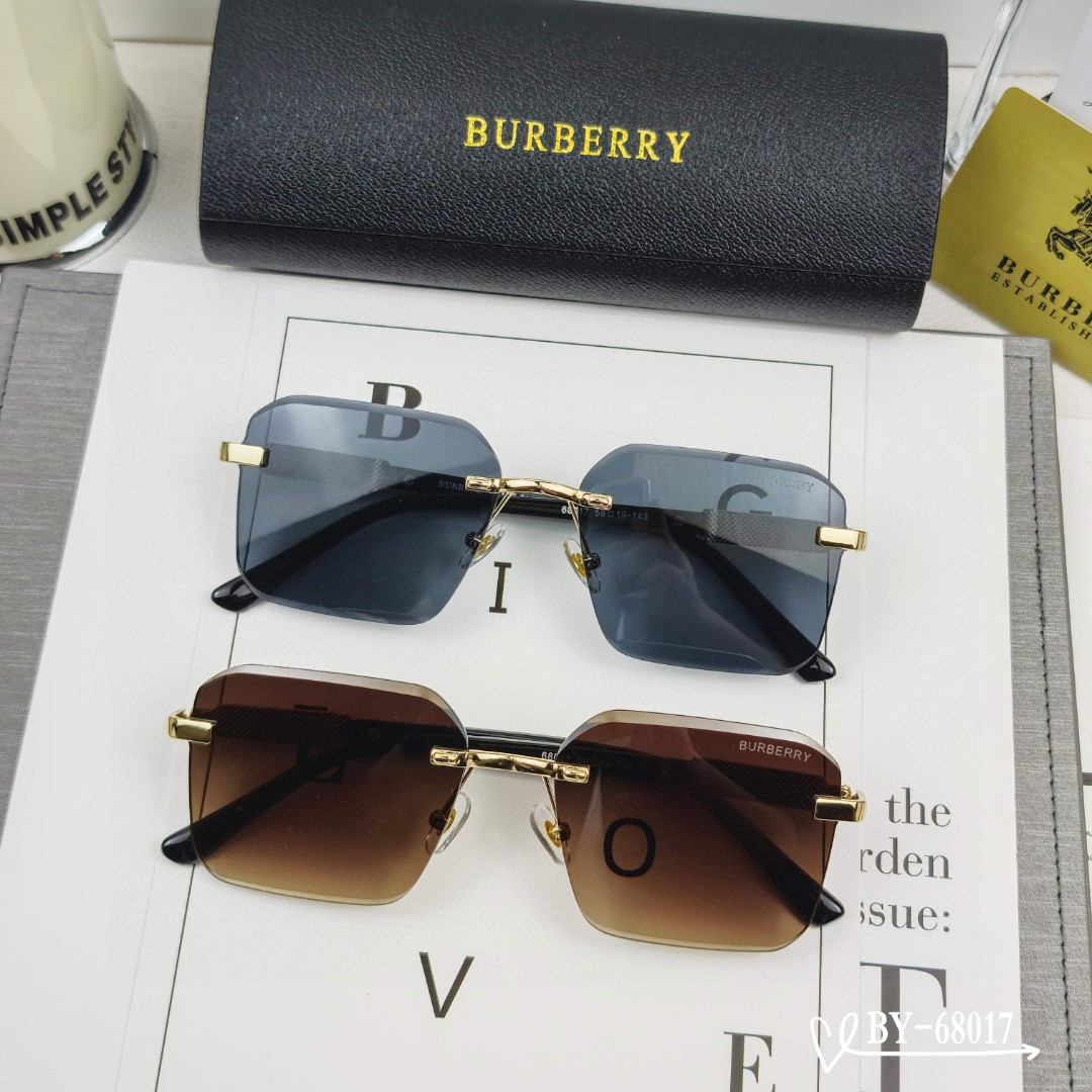   👓.【Burberry-巴宝莉】
         🕶.【宝丽来树脂偏光镜片】
         ⭐