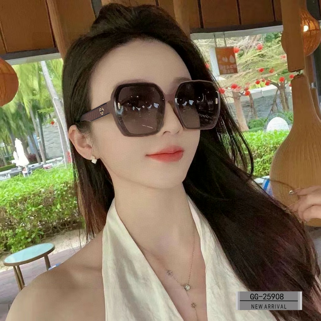   👓.【意大利古奇-GUCCI】
         🕶.【宝丽来树脂高清镜片】
         ⭐️