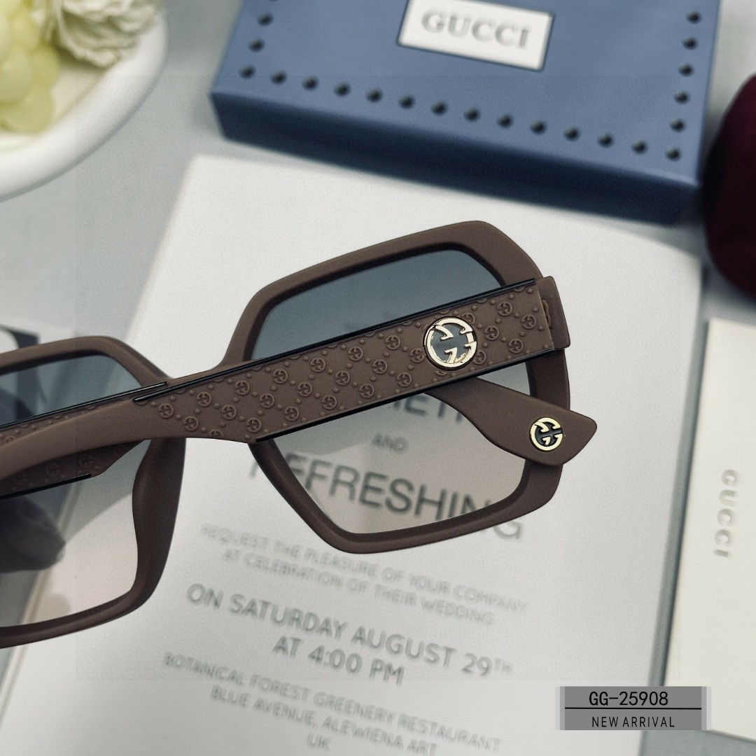   👓.【意大利古奇-GUCCI】
         🕶.【宝丽来树脂高清镜片】
         ⭐️