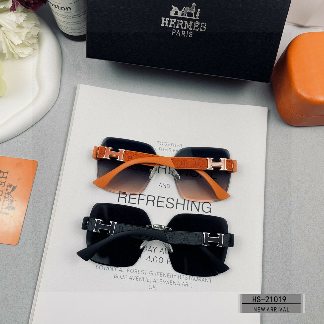    👓.【爱马仕-HERMES】
         🕶.【宝丽来树脂偏光镜片】
         ⭐️