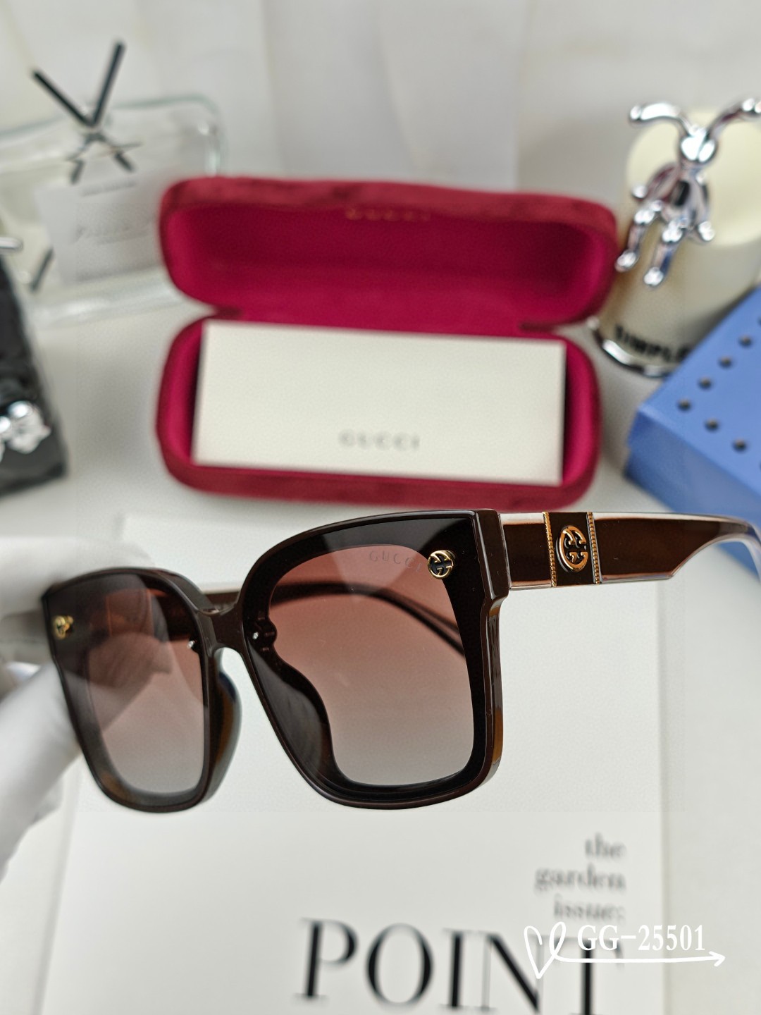   👓.【意大利古奇-GUCCI】
         🕶.【宝丽来树脂高清镜片】
         ⭐️