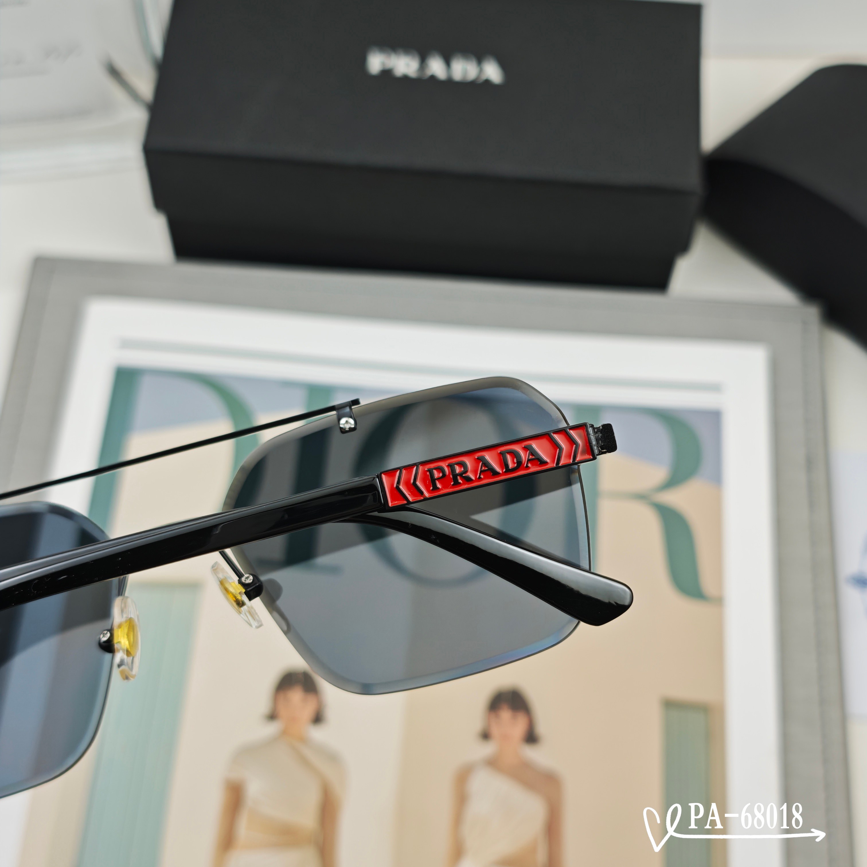   👓.【PRADA-普拉达】
         🕶.【宝丽来树脂镜片】
         ⭐️.【TR