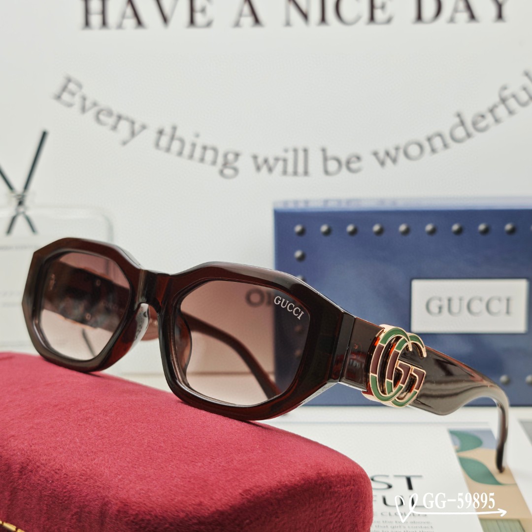   👓.【意大利古奇-GUCCI】
         🕶.【宝丽来树脂高清镜片】
         ⭐️