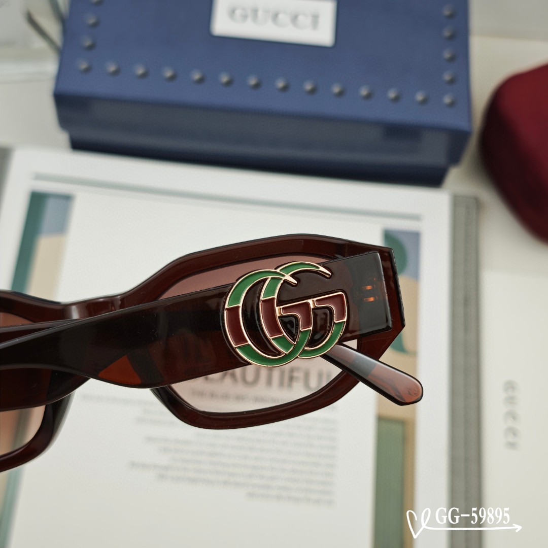   👓.【意大利古奇-GUCCI】
         🕶.【宝丽来树脂高清镜片】
         ⭐️