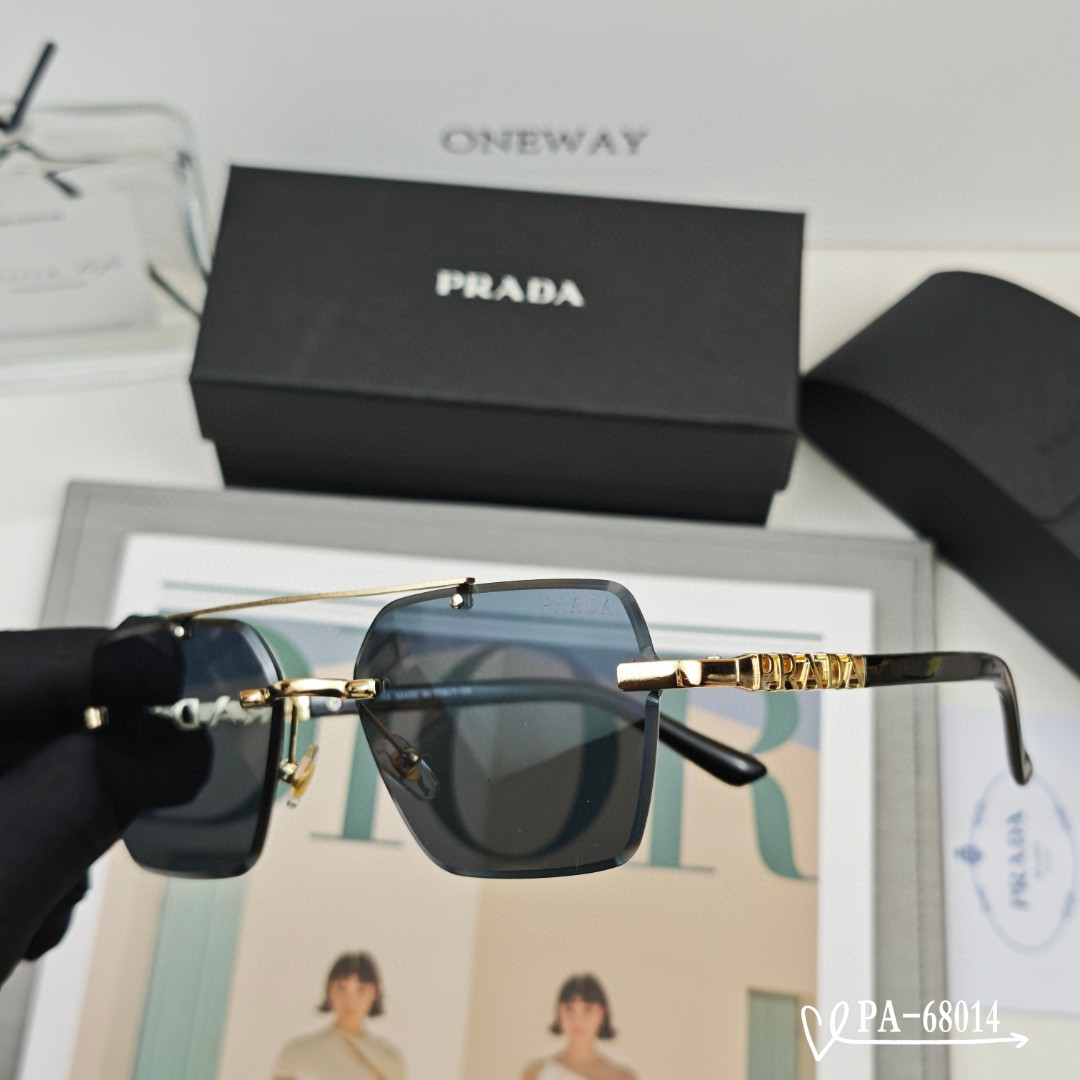   👓.【PRADA-普拉达】
         🕶.【宝丽来树脂镜片】
         ⭐️.【TR
