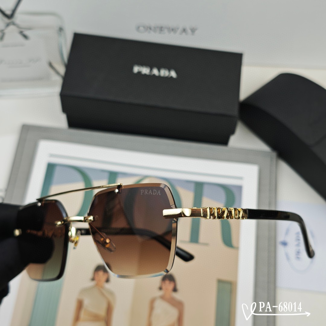   👓.【PRADA-普拉达】
         🕶.【宝丽来树脂镜片】
         ⭐️.【TR