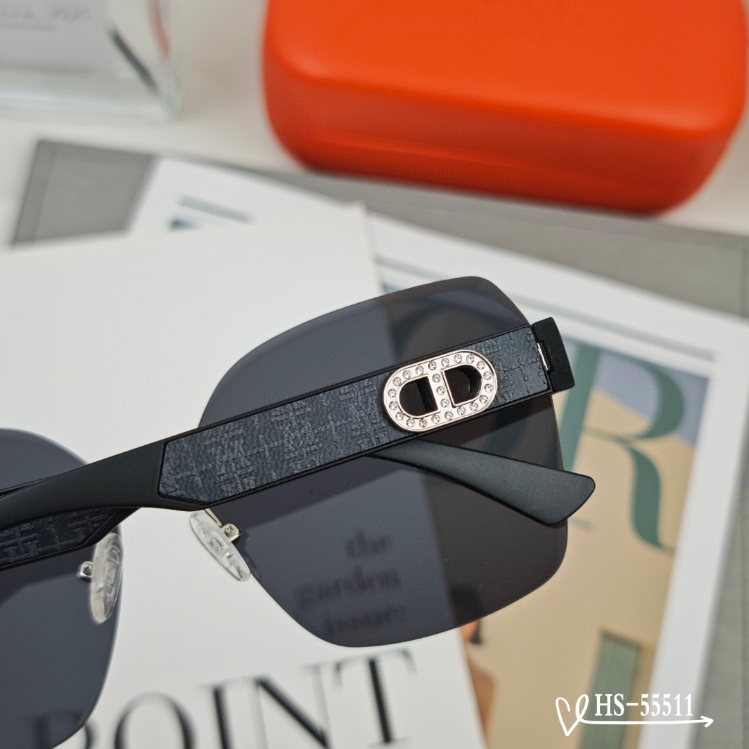    👓.【爱马仕-HERMES】
         🕶.【宝丽来树脂偏光镜片】
         ⭐️