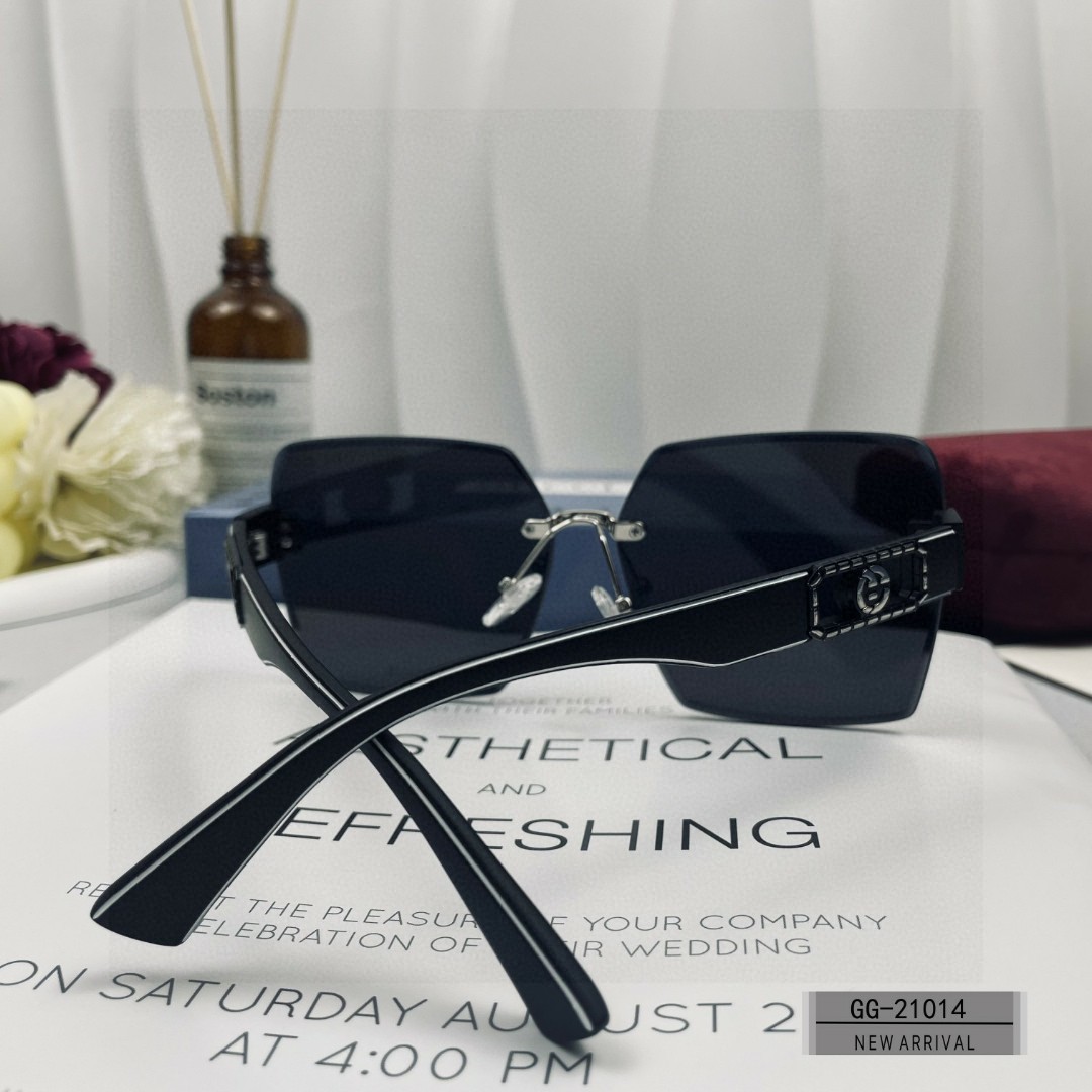   👓.【意大利古奇-GUCCI】
         🕶.【宝丽来树脂高清镜片】
         ⭐️