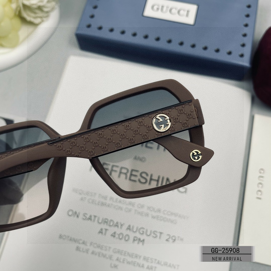   👓.【意大利古奇-GUCCI】
         🕶.【宝丽来树脂高清镜片】
         ⭐️