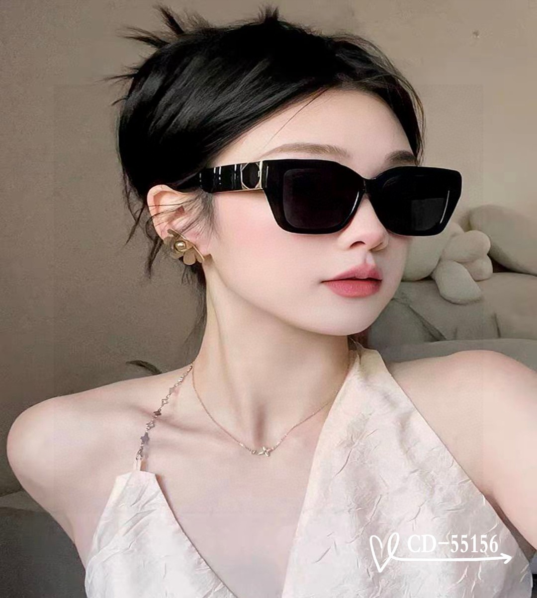 👓.【法国迪奥-DIOR】 🕶️.【宝丽来树脂偏光镜片】 ⭐️.【TR90镜架轻便佩戴舒适】 🌟.【si