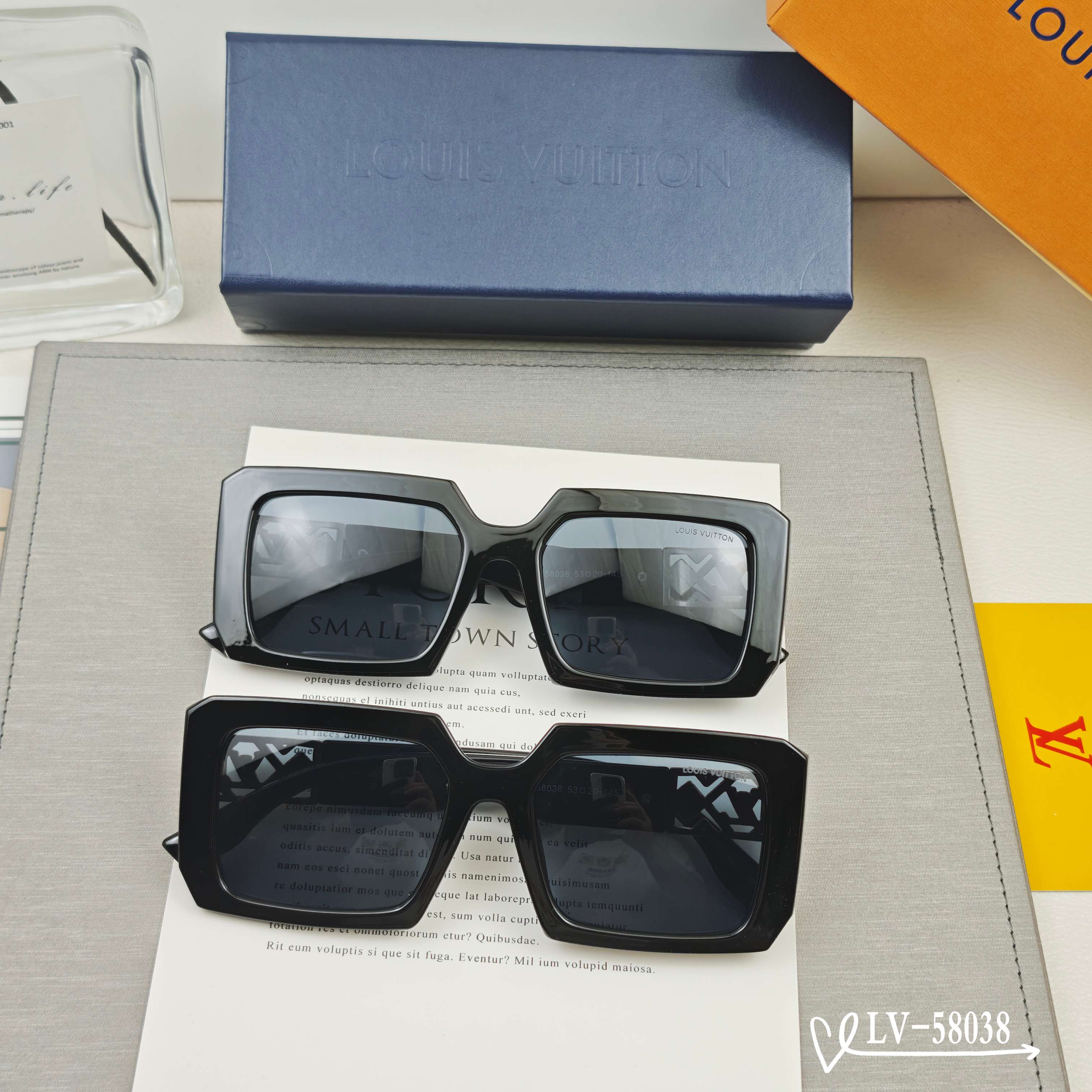   👓.【路易威登-LV】
         🕶.【宝丽来树脂镜片】
         ⭐️.【TR镜架