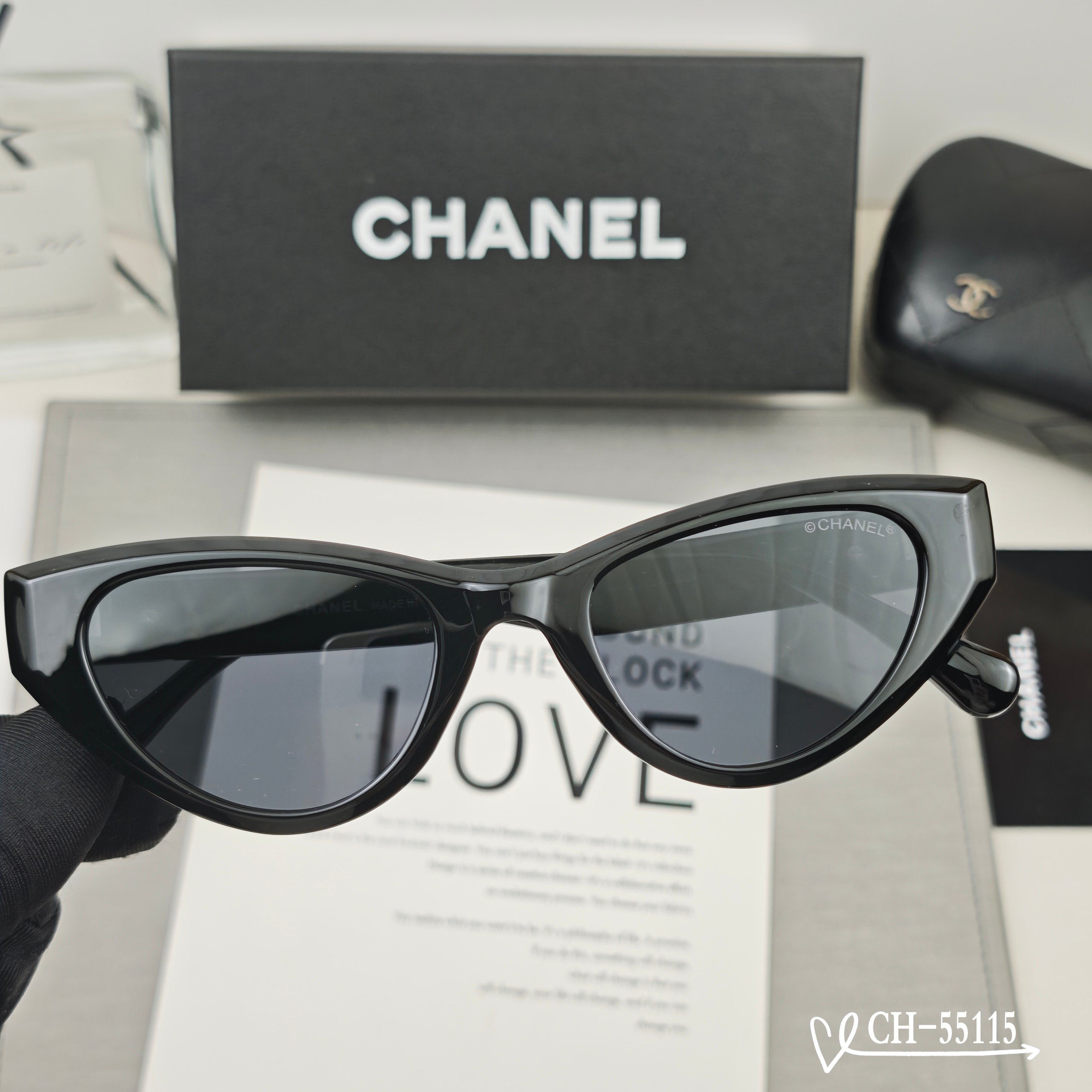   👓.【法国香奈儿-CHANEL】
         🕶.【宝丽来树脂高清镜片】
         ⭐