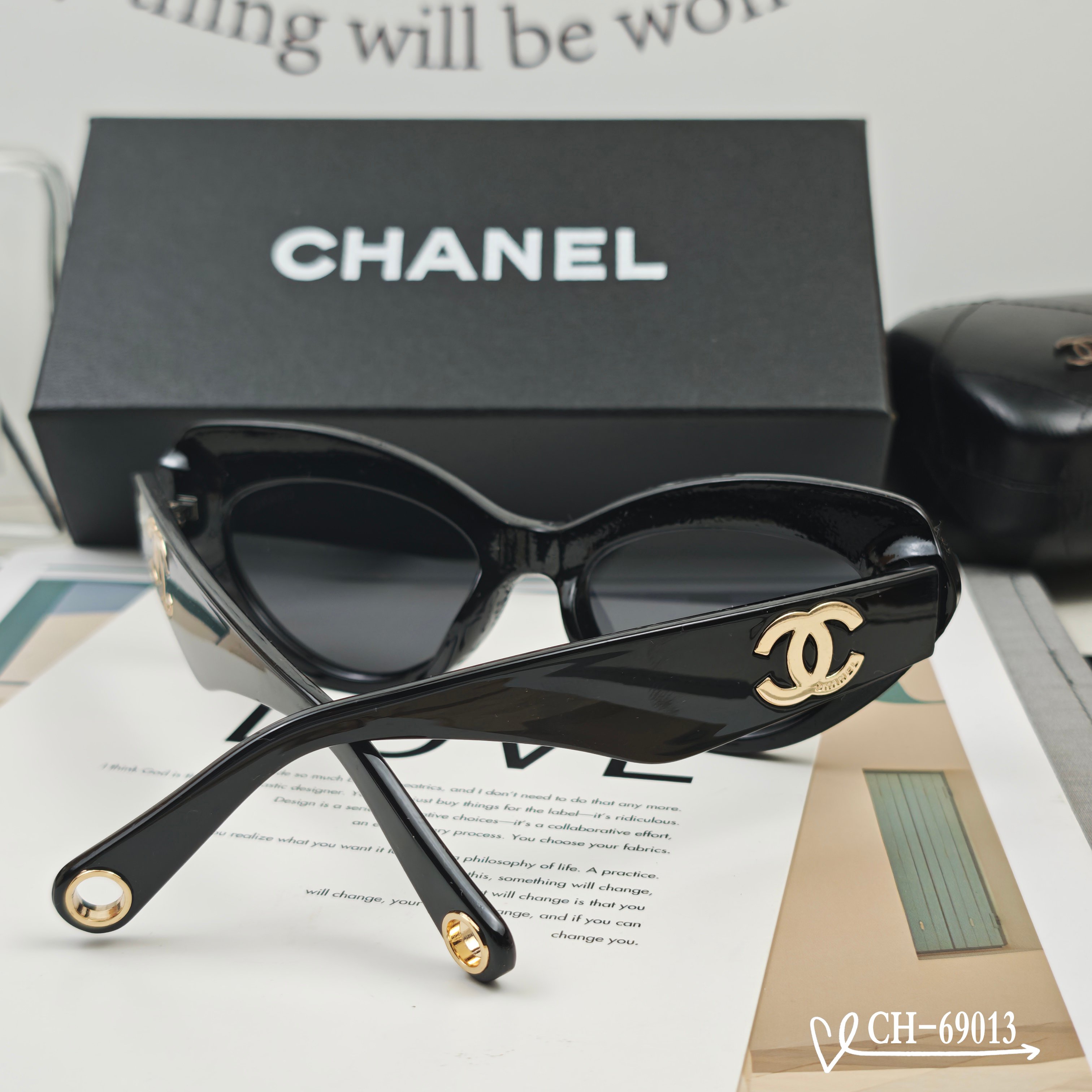   👓.【法国香奈儿-CHANEL】
         🕶.【宝丽来树脂高清镜片】
         ⭐