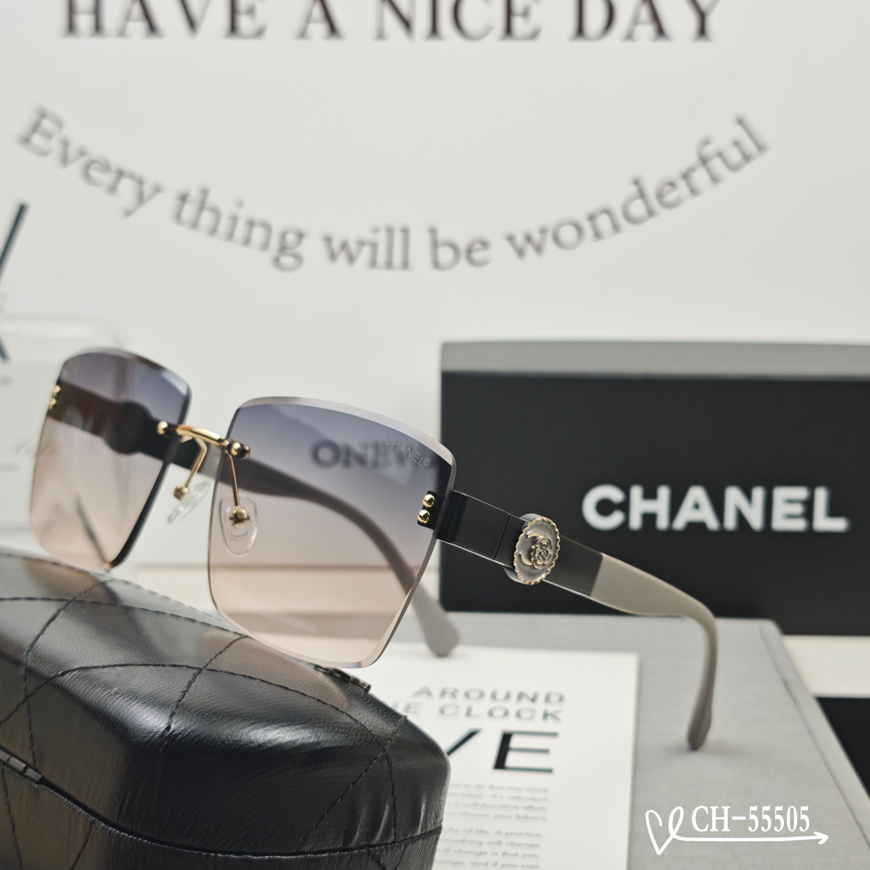   👓.【法国香奈儿-CHANEL】
         🕶.【宝丽来树脂高清镜片】
         ⭐
