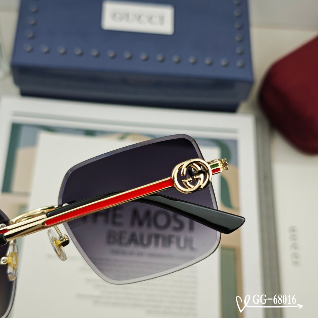   👓.【意大利古琦-GUCCI】
         🕶.【宝丽来树脂偏光镜片】
         ⭐️