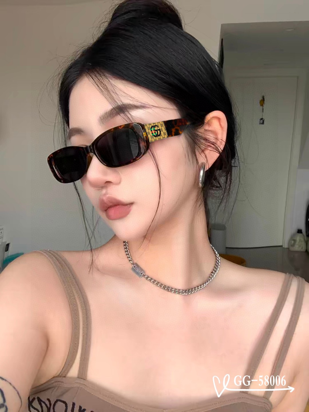   👓.【意大利古奇-GUCCI】
         🕶.【宝丽来树脂高清镜片】
         ⭐️