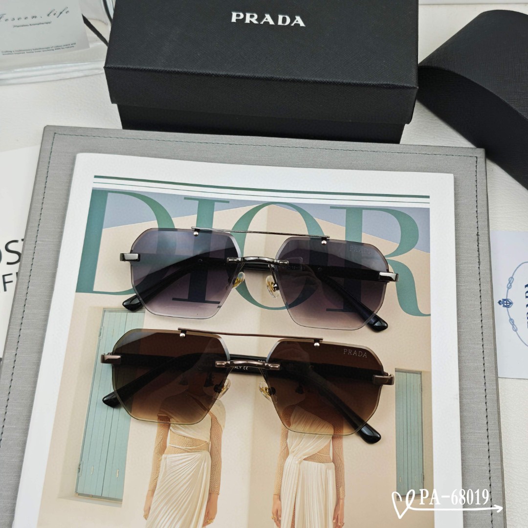   👓.【PRADA-普拉达】
         🕶.【宝丽来树脂镜片】
         ⭐️.【TR