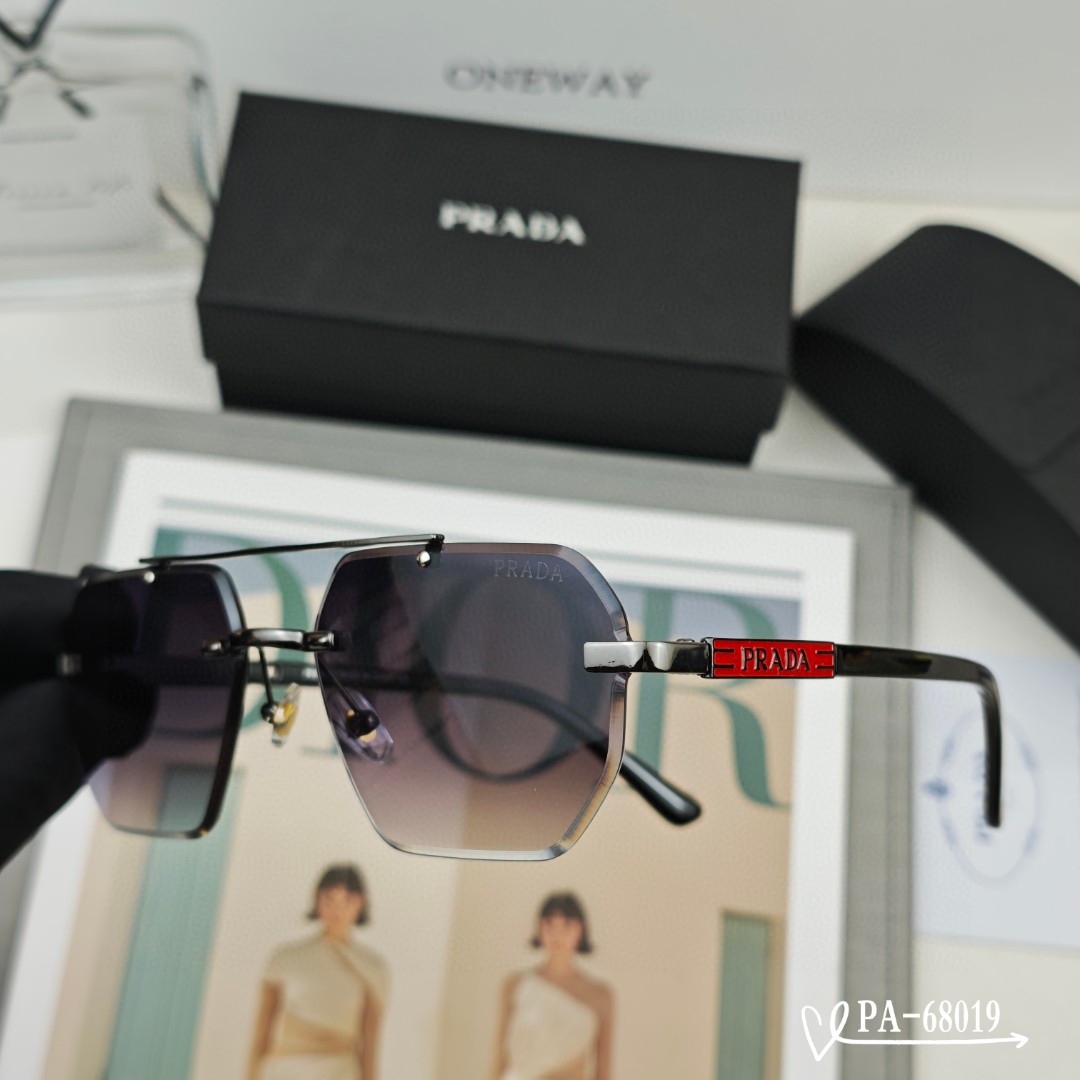   👓.【PRADA-普拉达】
         🕶.【宝丽来树脂镜片】
         ⭐️.【TR
