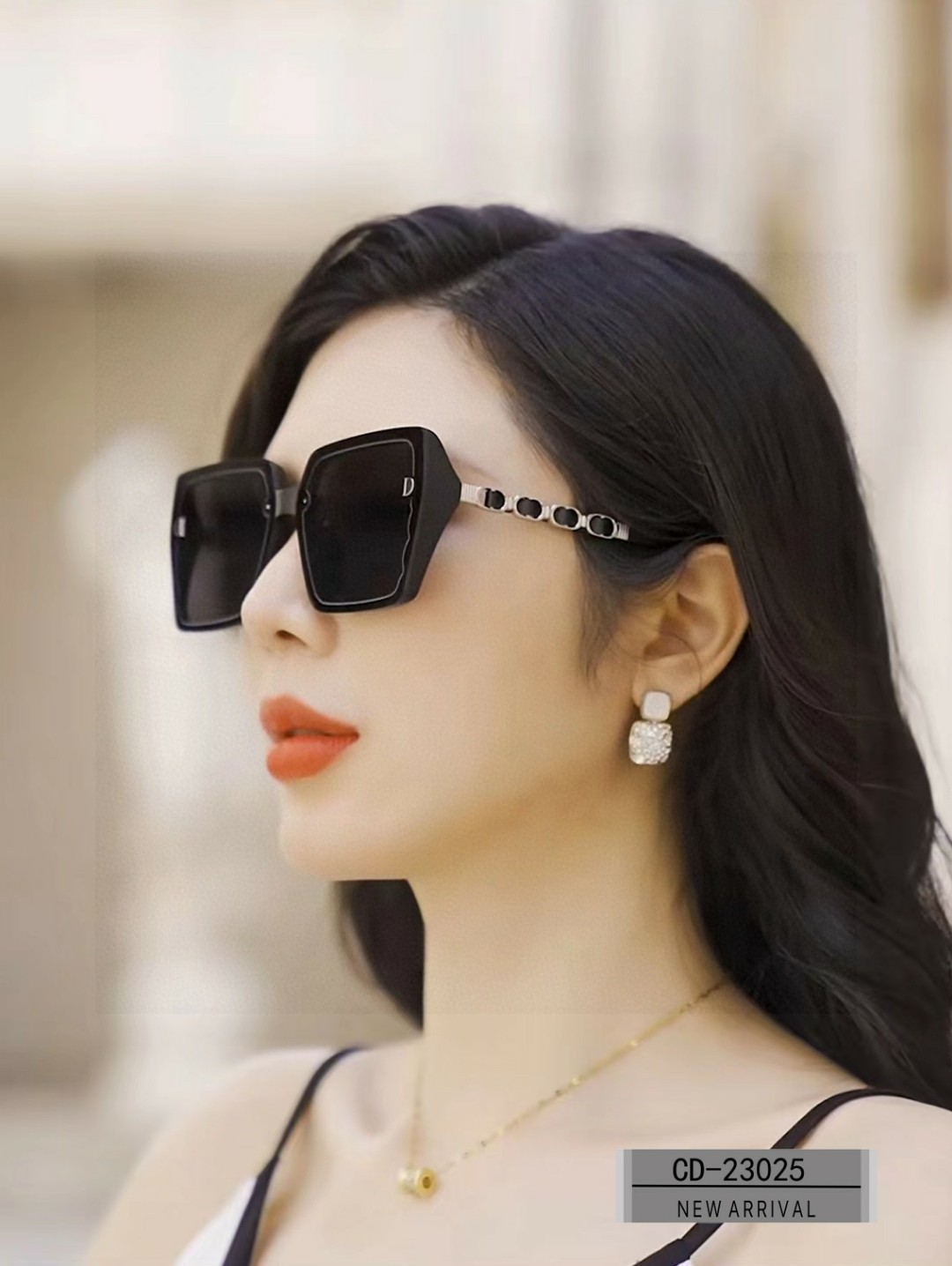    👓.【法国迪奥-DIOR】
         🕶️.【宝丽来树脂偏光镜片】
         ⭐️
