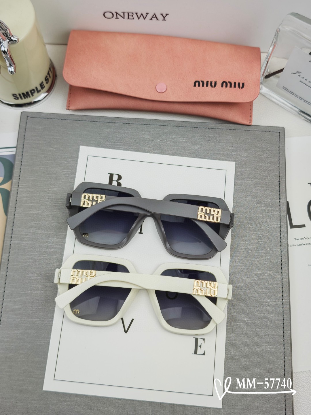   👓.【意大利谬谬-miumiu】
         🕶.【宝丽来树脂偏光镜片】
         ⭐