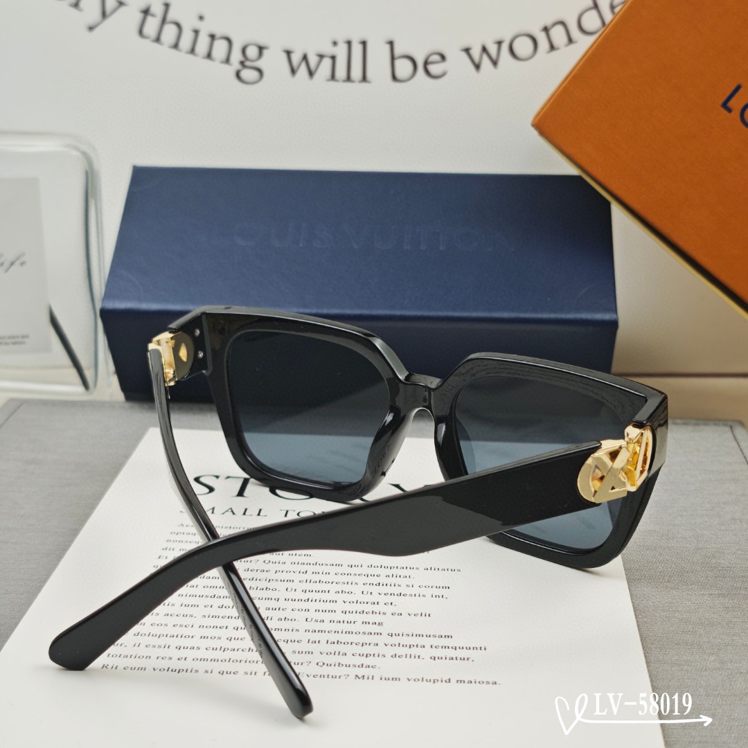   👓.【路易威登-LV】
         🕶.【宝丽来树脂镜片】
         ⭐️.【TR镜架